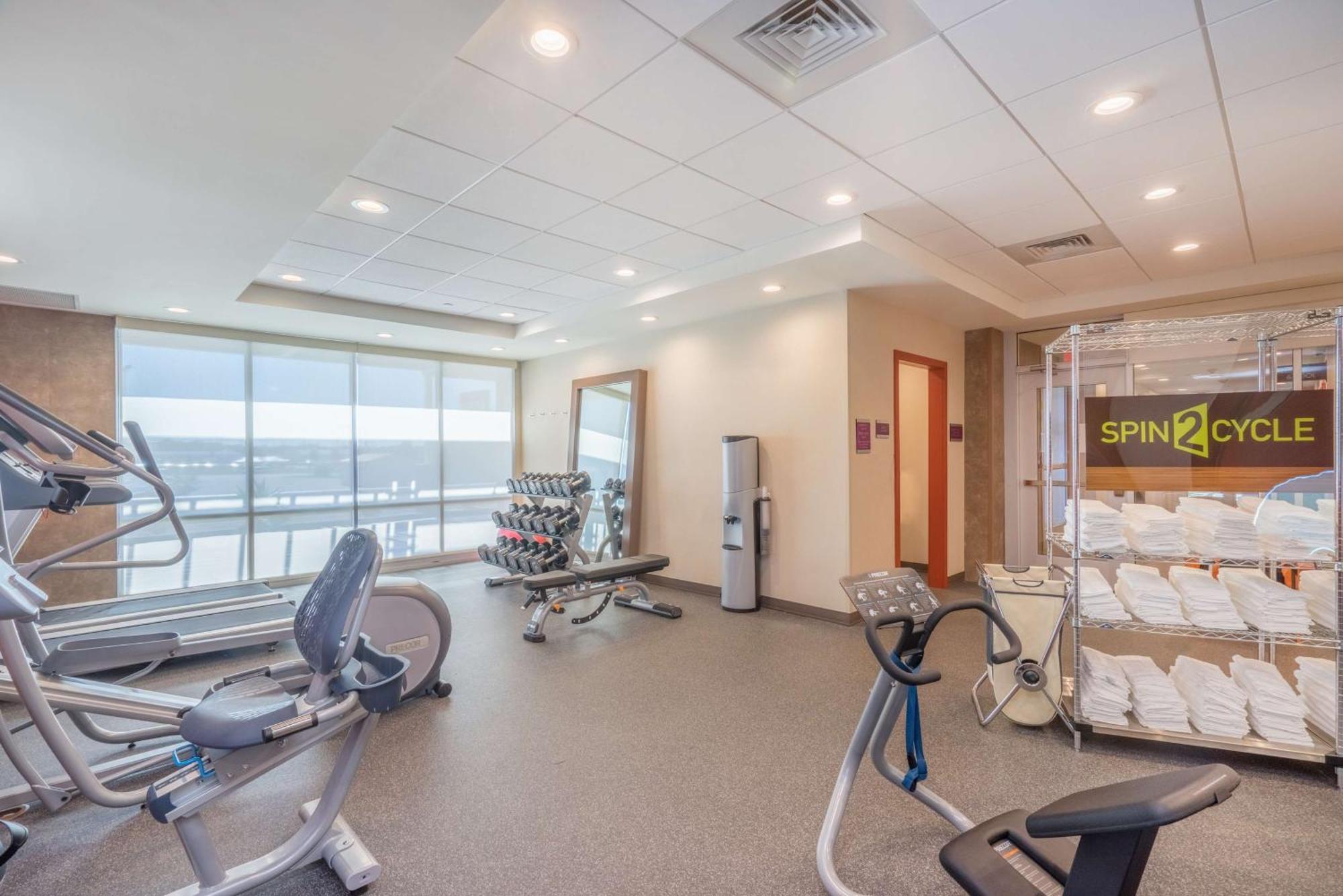 Home2 Suites By Hilton Μπόουλινγκ Γκριν Εξωτερικό φωτογραφία